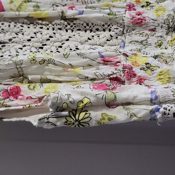 Floral print cotton lace trim ruched dress - Picture 9 of 12